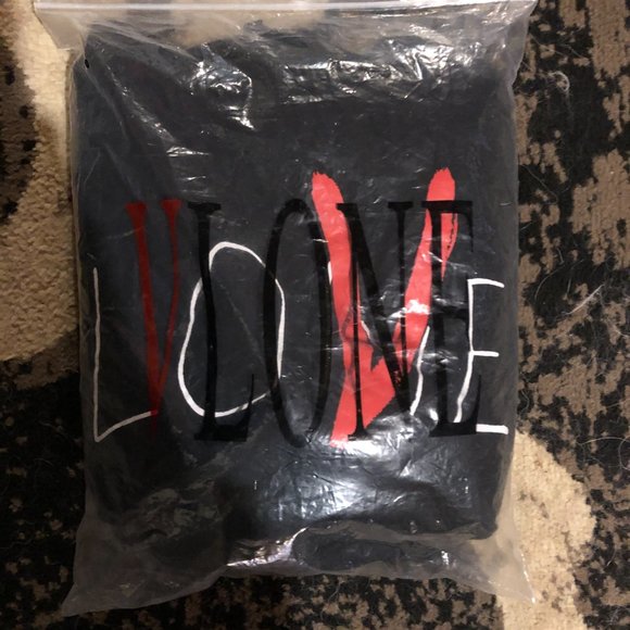 Vlone Love Sweater Hoodie - Picture 5 of 5